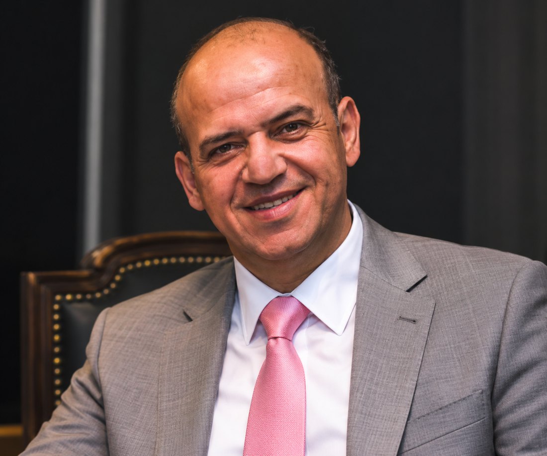 Dr. Marco Antônio Almeida, advogado responsável pelo Almeida & Almeida Advogados
